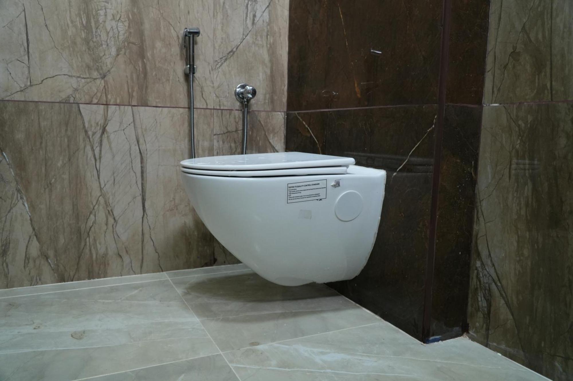 Uj Pallazzio - Business Class Luxury Hotel Tiruvannāmalai المظهر الخارجي الصورة
