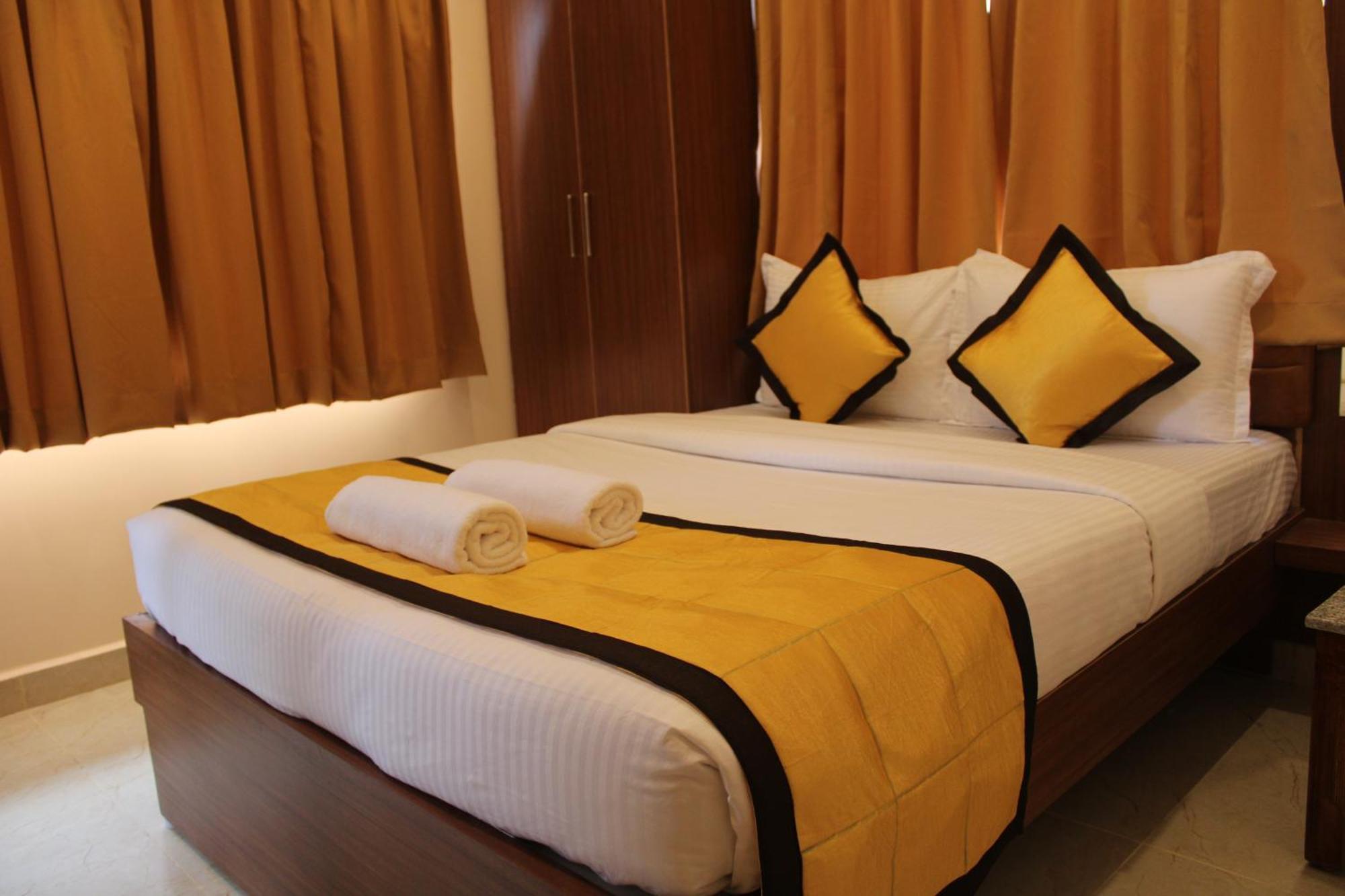 Uj Pallazzio - Business Class Luxury Hotel Tiruvannāmalai المظهر الخارجي الصورة