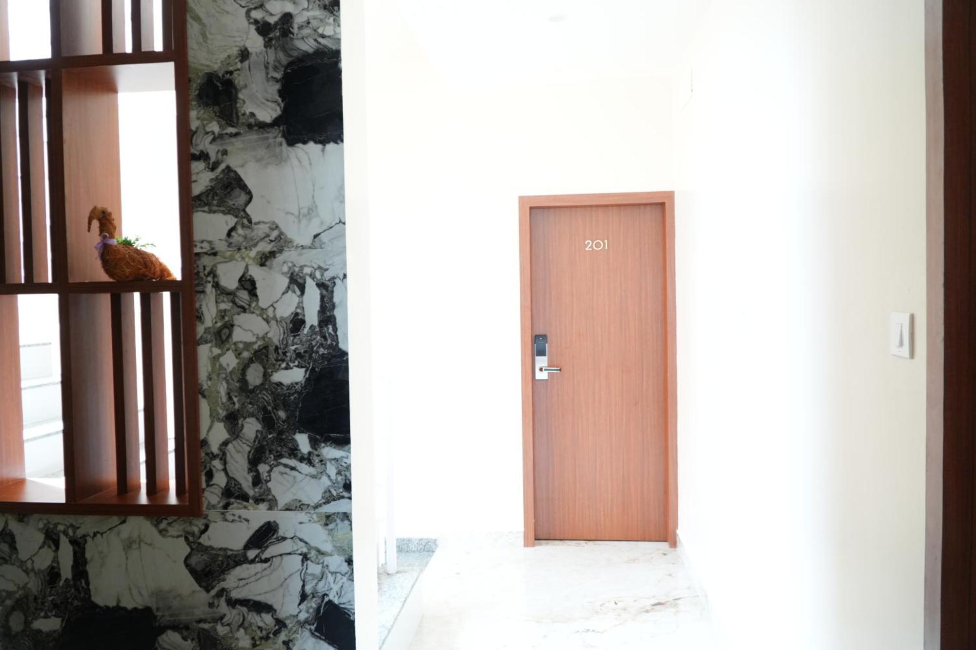 Uj Pallazzio - Business Class Luxury Hotel Tiruvannāmalai المظهر الخارجي الصورة